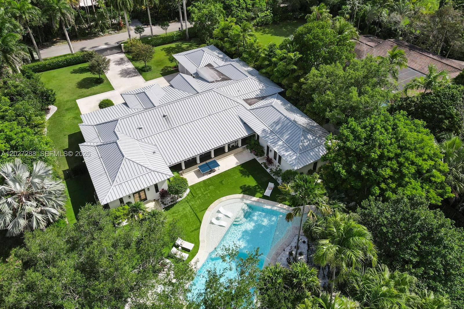 7101 SW 66th St, Miami FL 33143 — 92