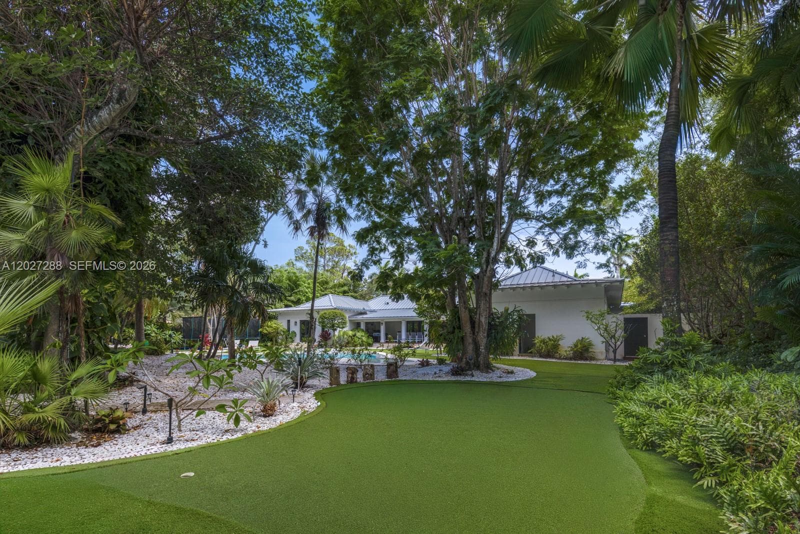 7101 SW 66th St, Miami FL 33143 — 68