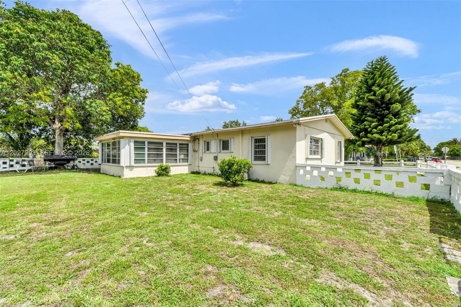 1900 NW 131st St, Miami FL 33167 — 20