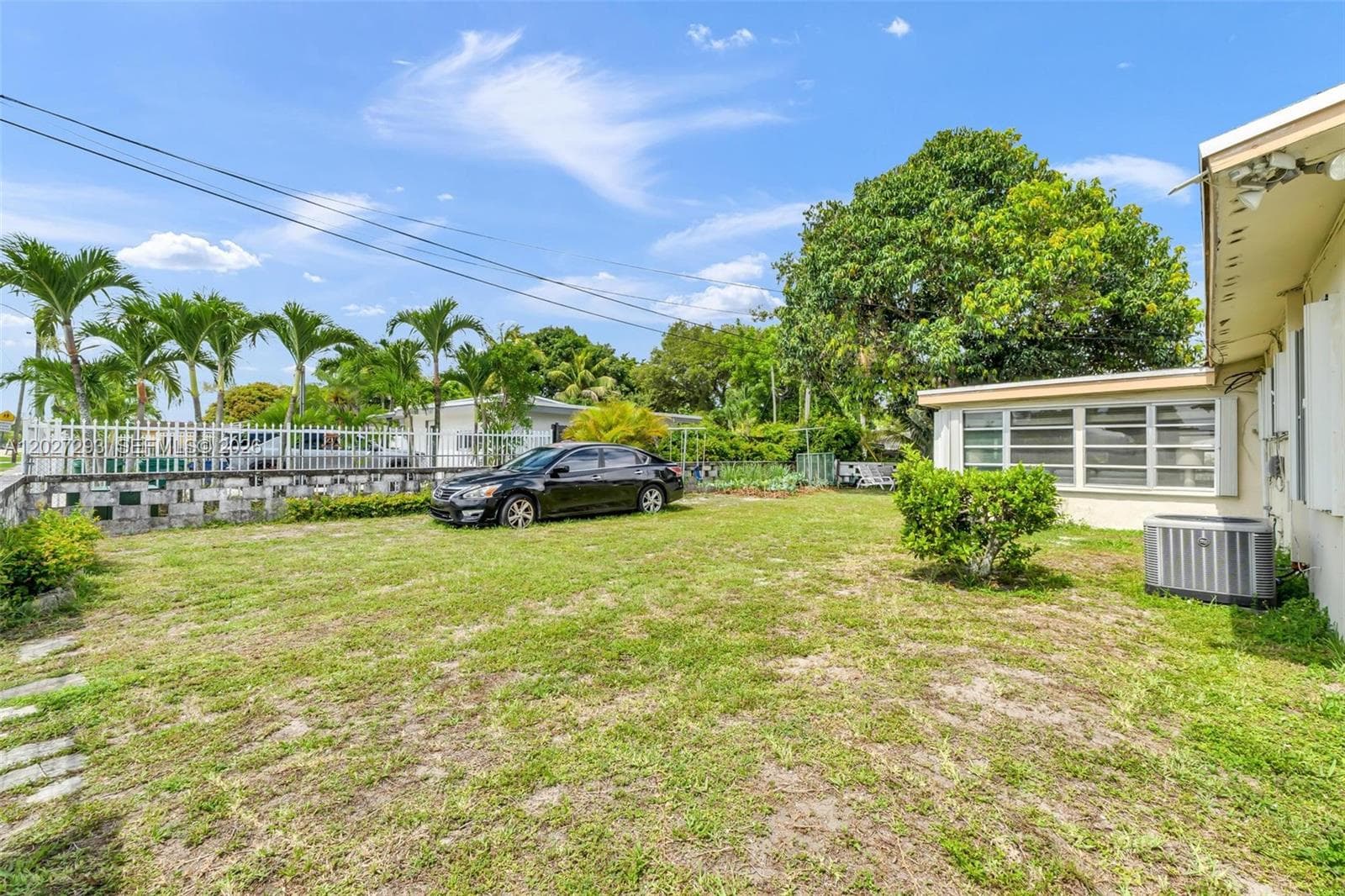 1900 NW 131st St, Miami FL 33167 — 21