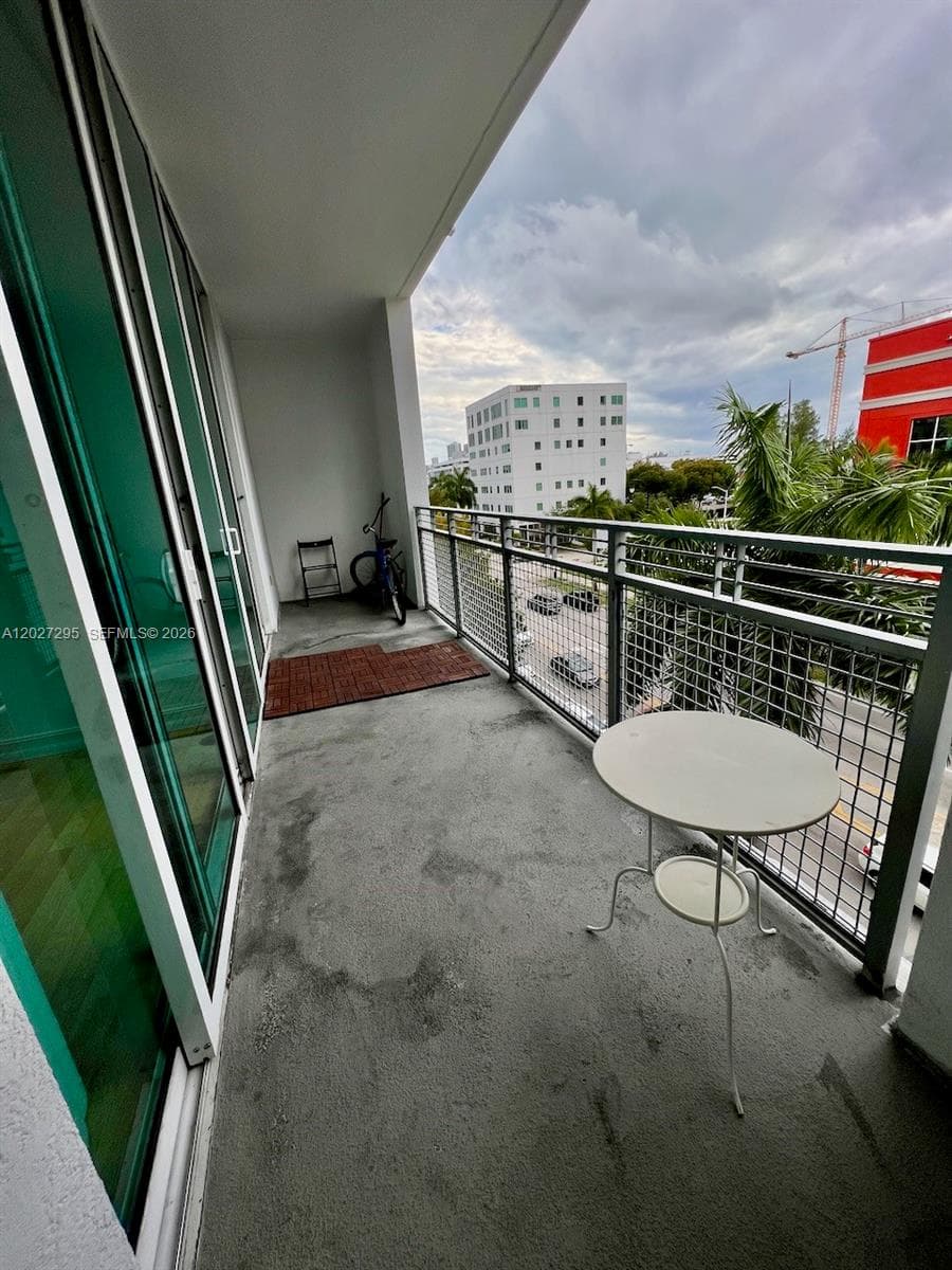350 NE 24th St # 408, Miami FL 33137 — 9