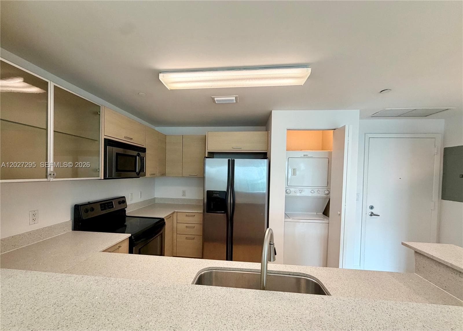 350 NE 24th St # 408, Miami FL 33137 — 4