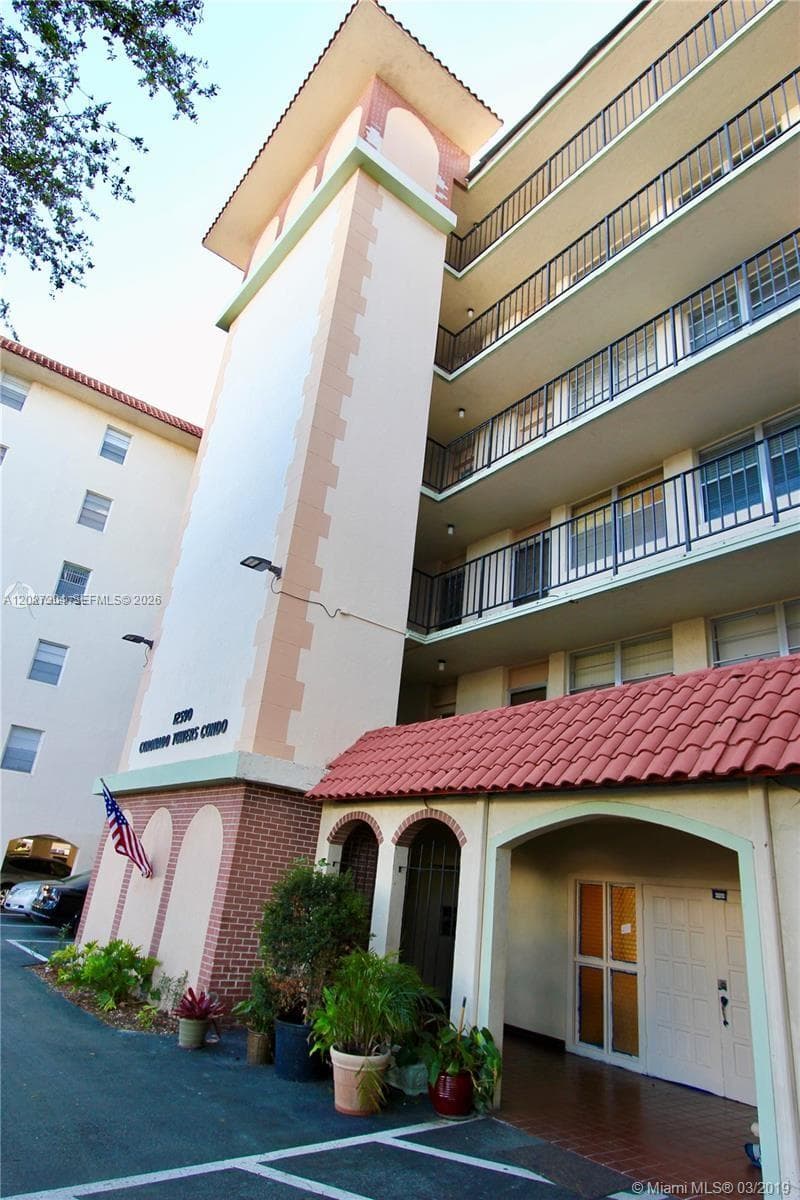 12590 NE 16th Ave # 610, North Miami FL 33161 — 30