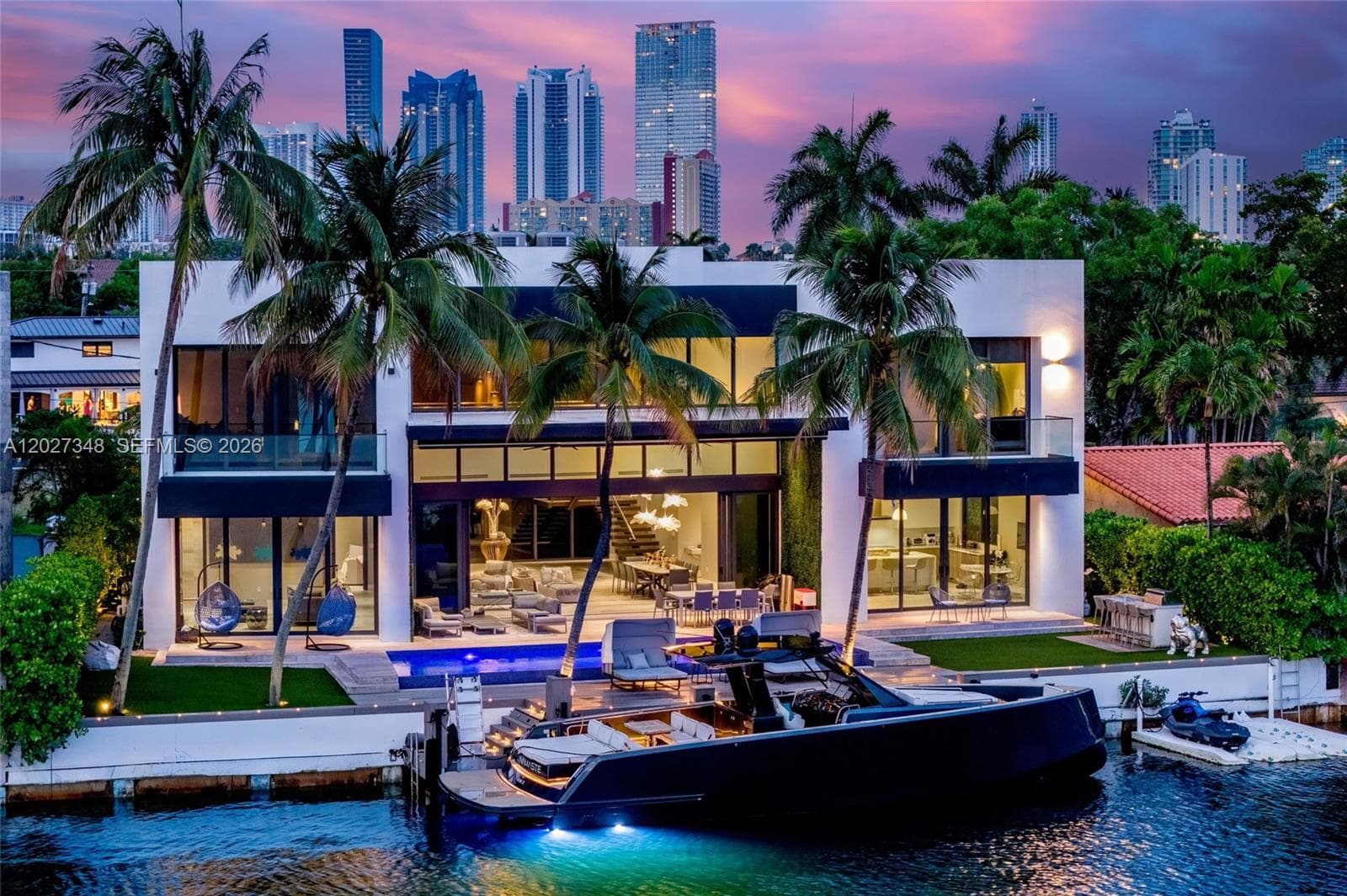 16470 NE 30th Ave, North Miami Beach FL 33160 — 1