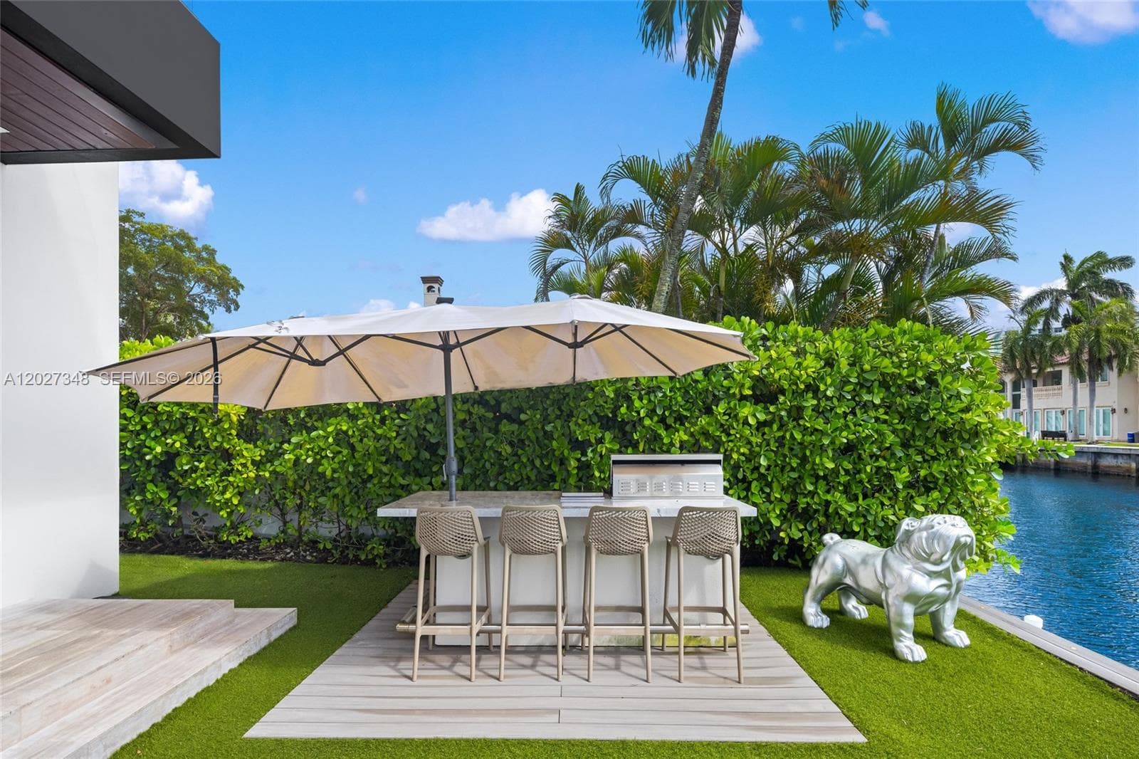 16470 NE 30th Ave, North Miami Beach FL 33160 — 20