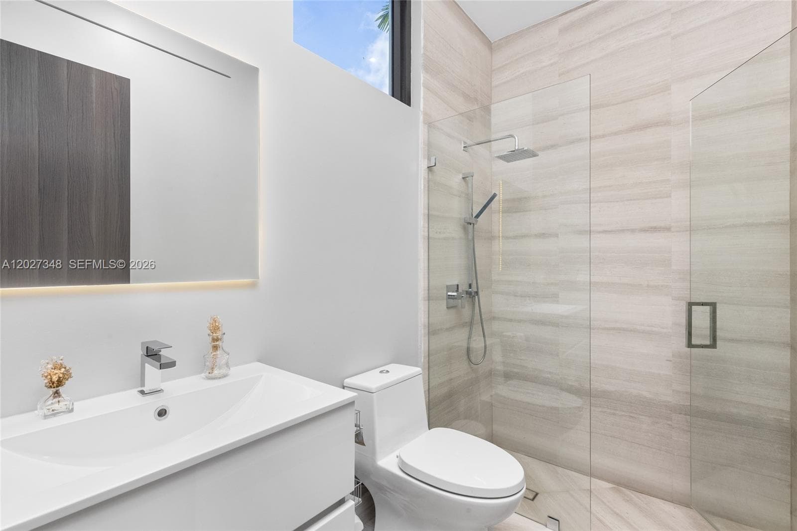 16470 NE 30th Ave, North Miami Beach FL 33160 — 40