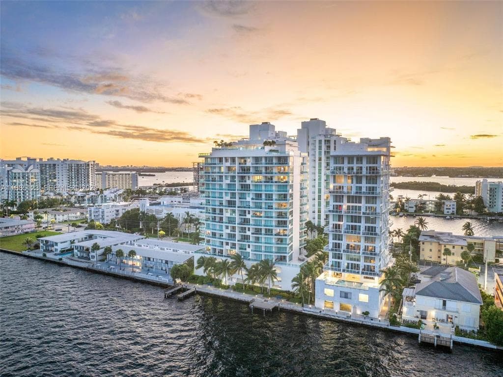 7935 East Drive Unit 1202, North Bay Village FL 33141 — 1