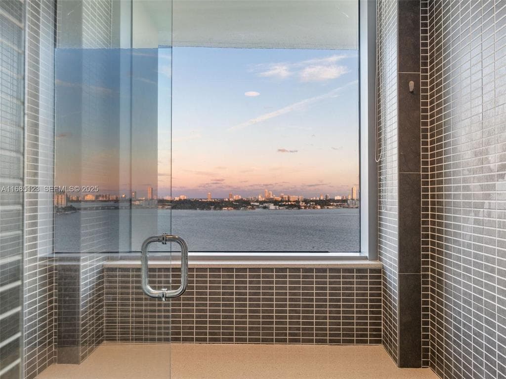 7935 East Drive Unit 1202, North Bay Village FL 33141 — 15