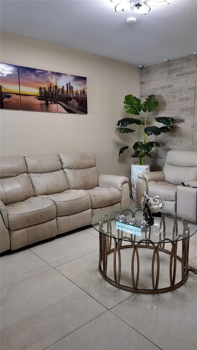 963 NE 42nd Ave # 963, Homestead FL 33033 — 5