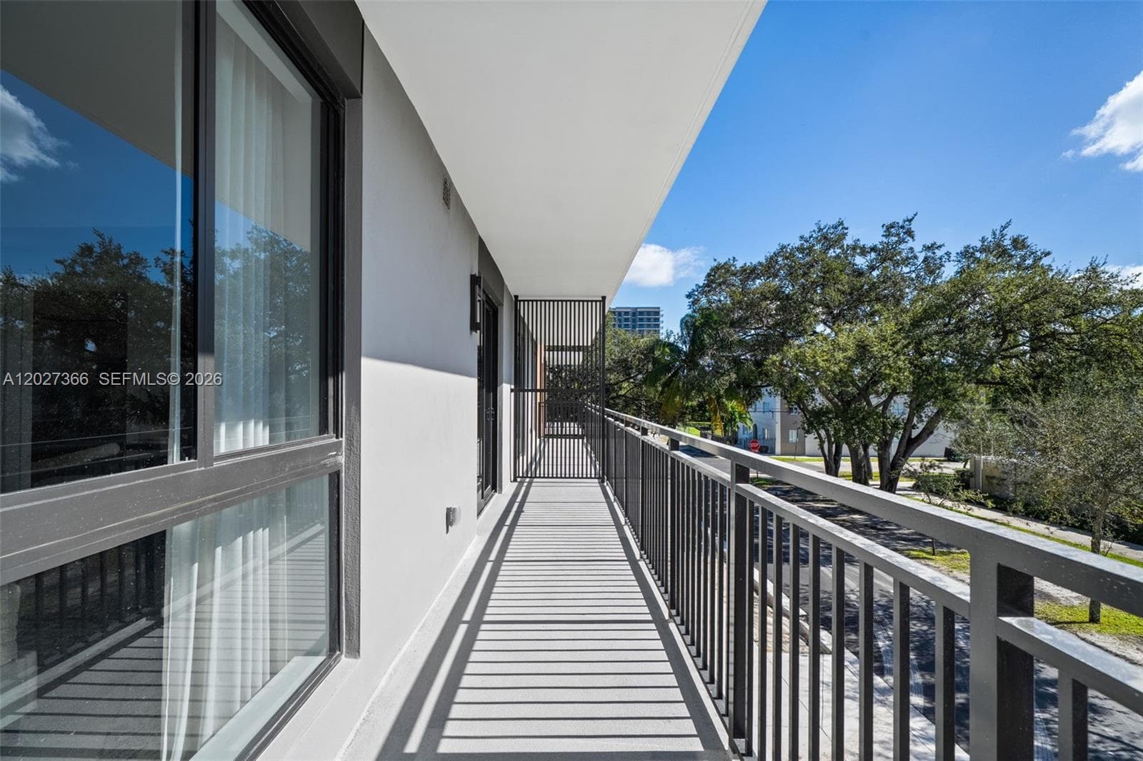2479 NE 192nd St # 303, Miami FL 33180 — 15
