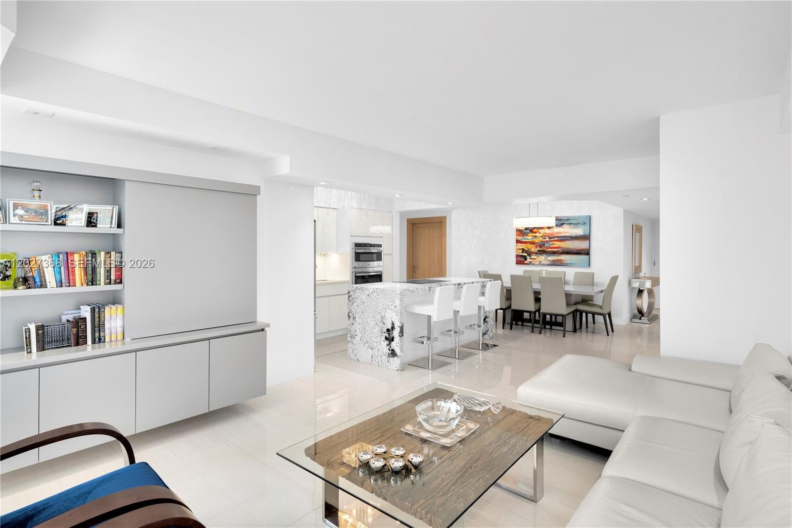 4779 Collins Ave # 908, Miami Beach FL 33140 — 5