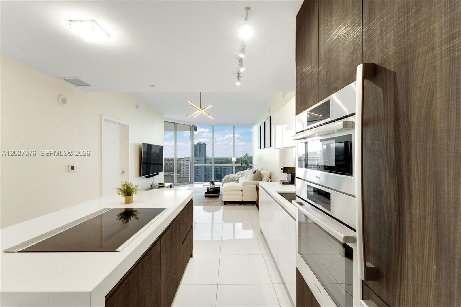 851 NE 1st Ave # 2308, Miami FL 33132 — 5