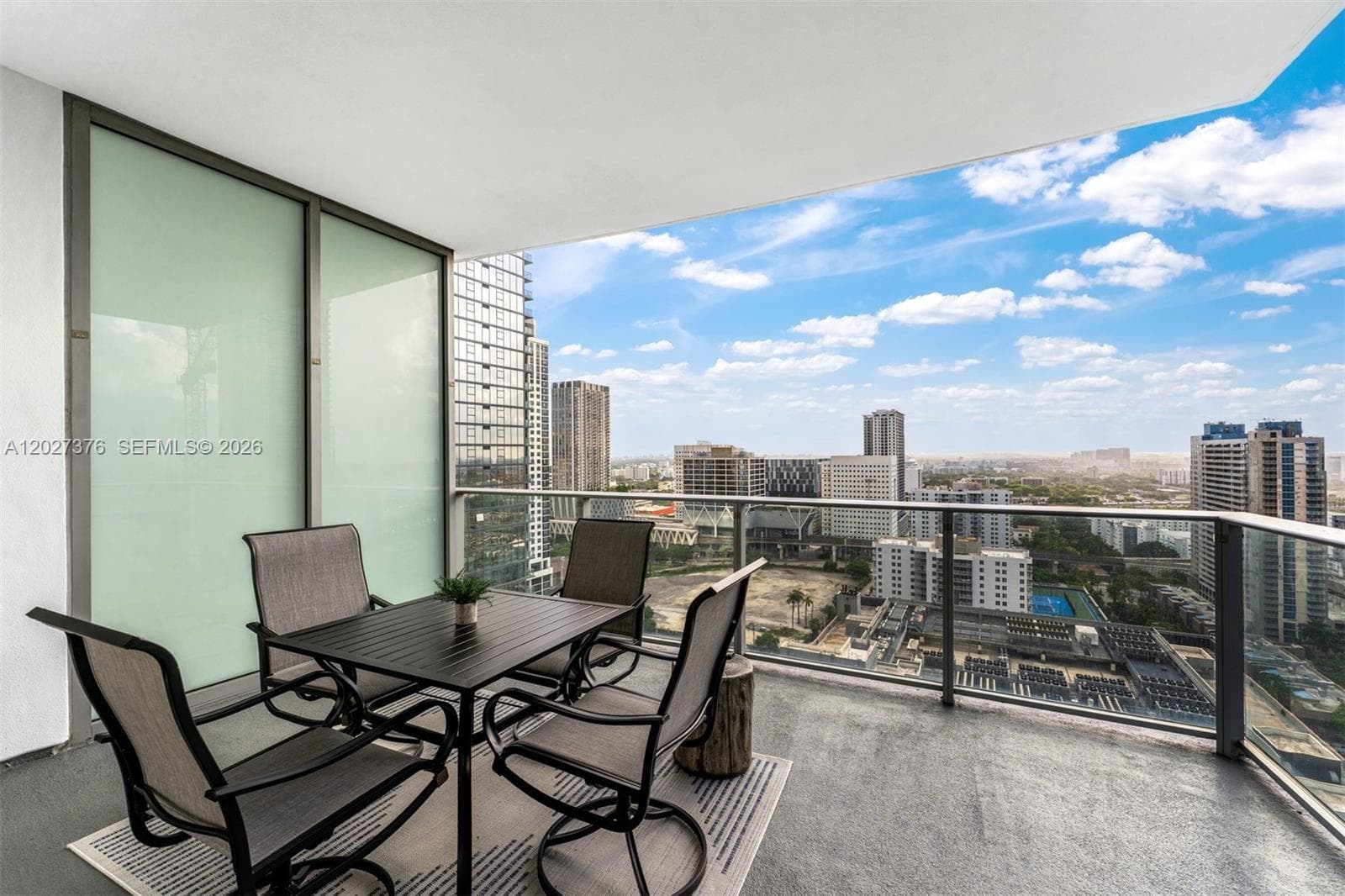 851 NE 1st Ave # 2308, Miami FL 33132 — 20