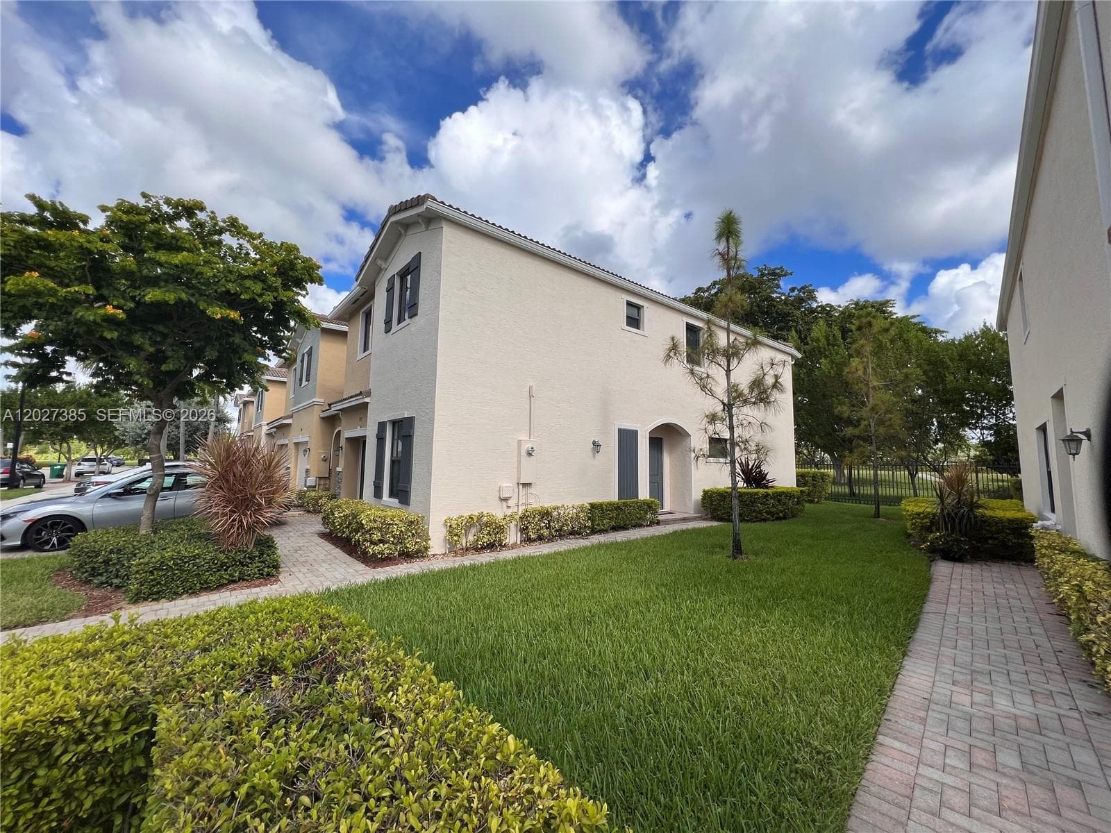 311 NE 194th Ln # 311, Miami FL 33179 — 6