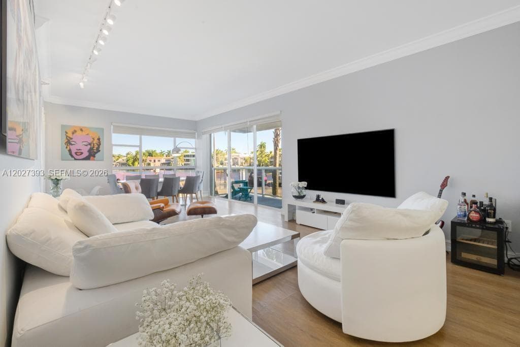 20505 E Country Club Dr # 143, Aventura FL 33180 — 9