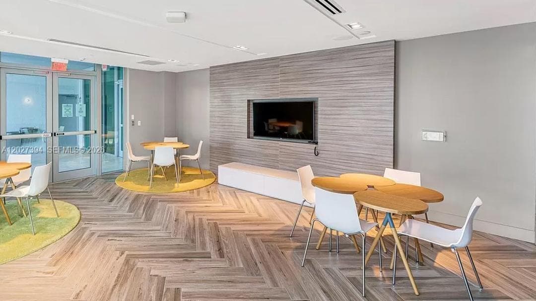 1600 SW 1 Ave # 705, Miami FL 33129 — 7