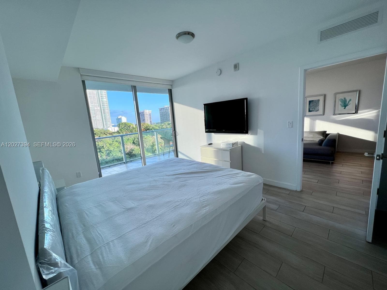 1600 SW 1 Ave # 705, Miami FL 33129 — 20