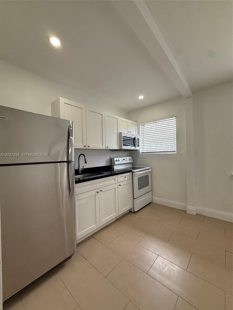 6723 NE Miami Pl # 4, Miami FL 33138 — 17