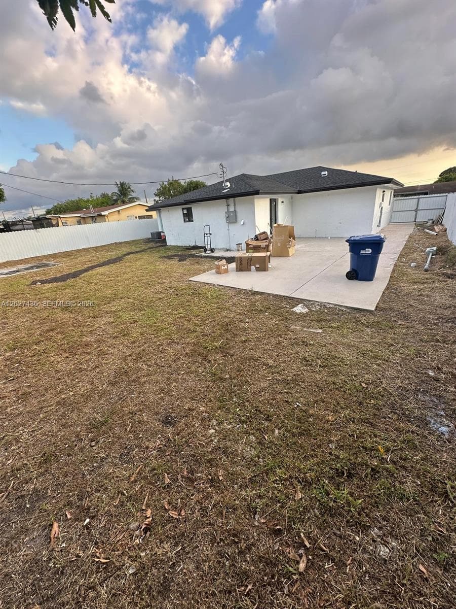 2041 NW 190th Ter, Miami Gardens FL 33056 — 21