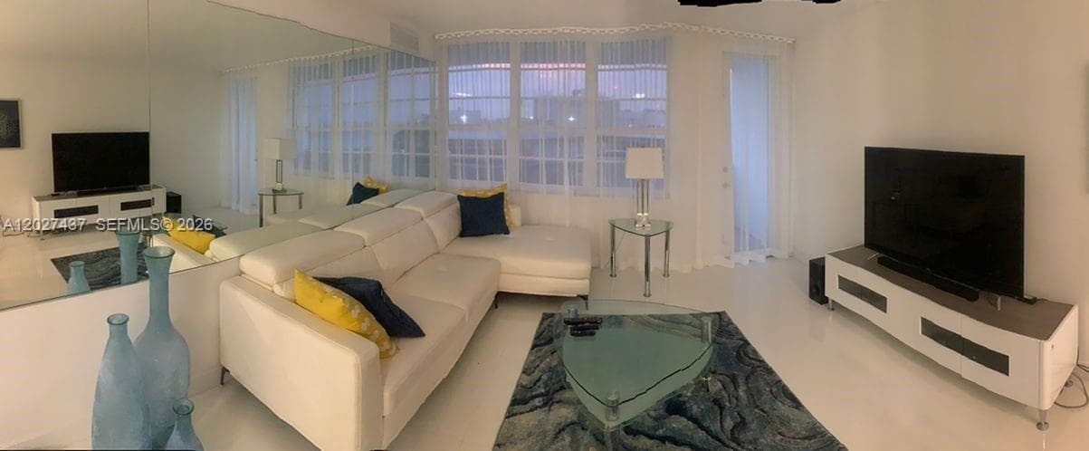 100 Lincoln Rd # 1535, Miami Beach FL 33139 — 6