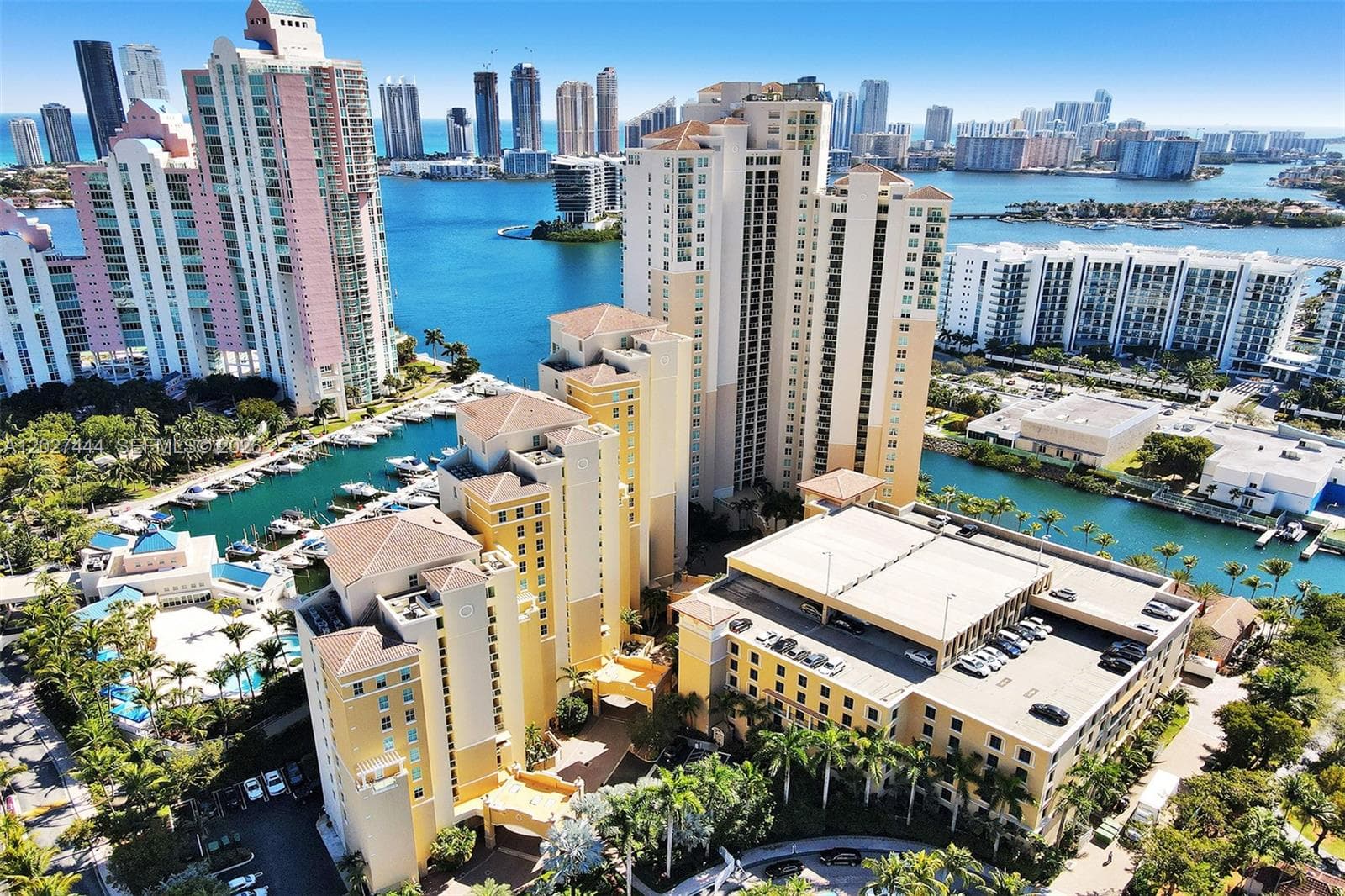 3330 NE 190th St # 2411, Aventura FL 33180 — 2