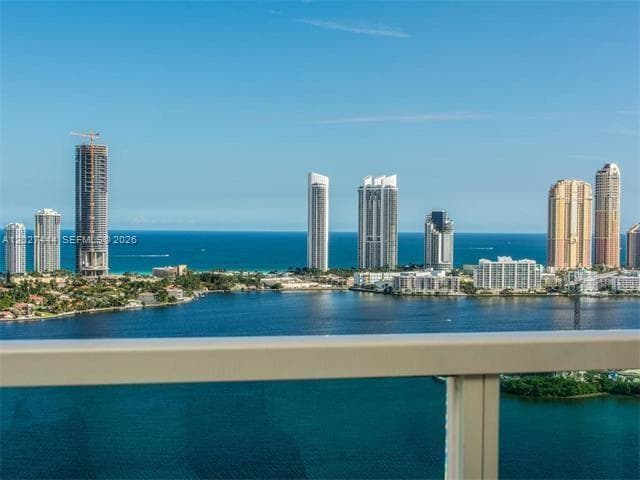 3330 NE 190th St # 2411, Aventura FL 33180 — 16