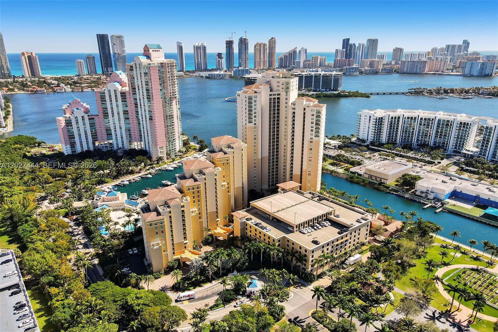 3330 NE 190th St # 2411, Aventura FL 33180 — 1