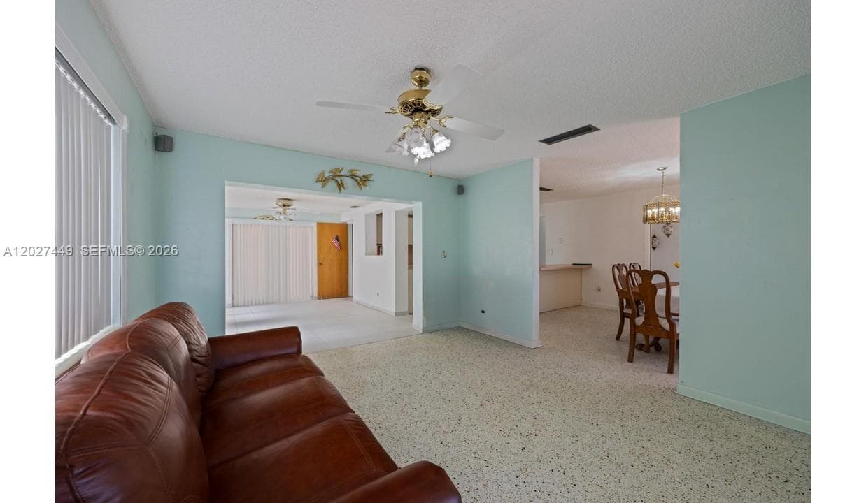3062 SW 14th St, Miami FL 33145 — 13