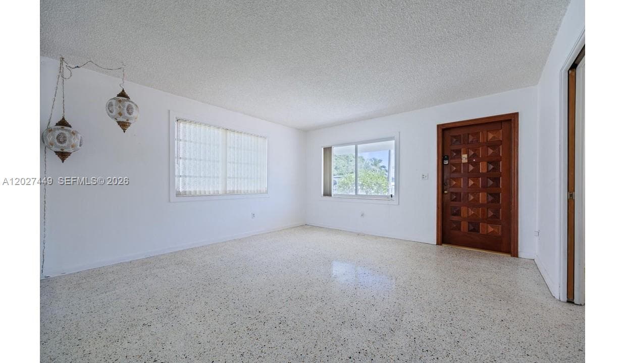 3062 SW 14th St, Miami FL 33145 — 5