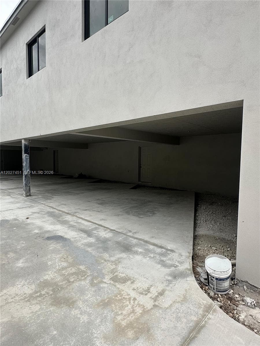 6480 NE 1st Ave # 6480, Miami FL 33150 — 9