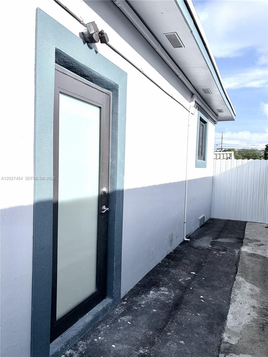 2956 NW 47th St REAR, Miami FL 33142 — 23