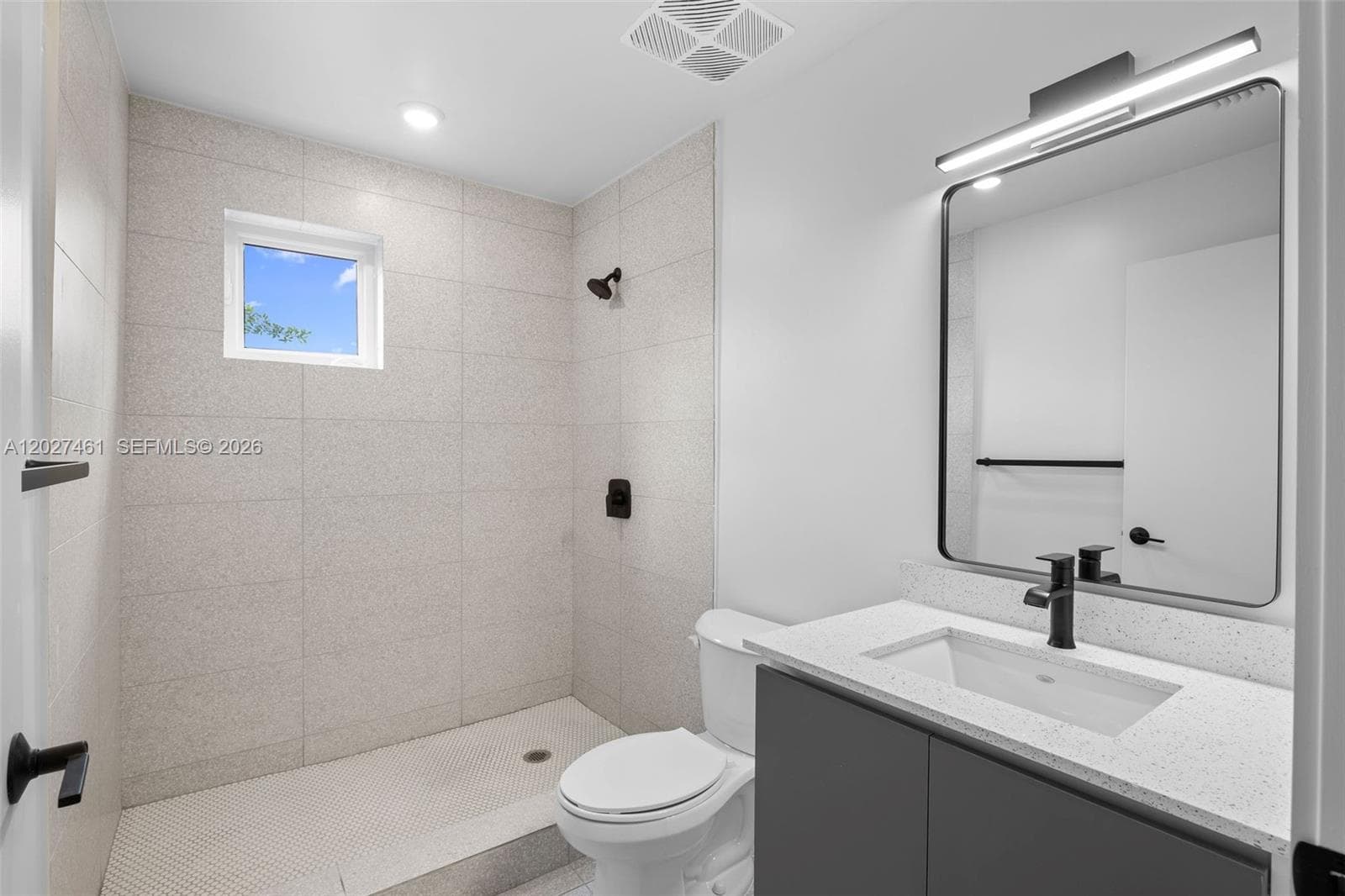 315 NW 32 ST # 302, Miami FL 33127 — 16