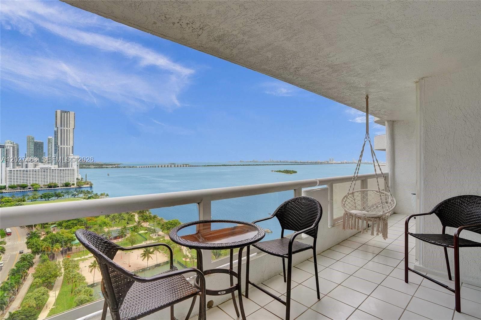 1717 N Bayshore Dr # 2440, Miami FL 33132 — 1