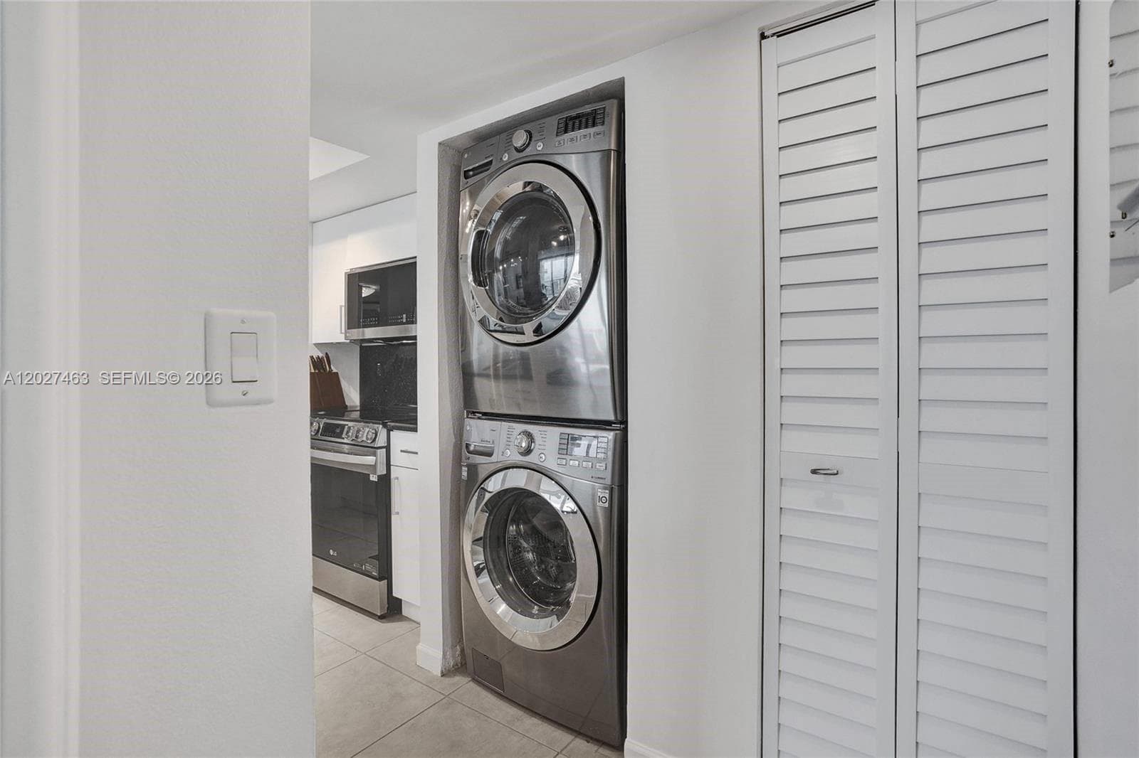 1717 N Bayshore Dr # 2440, Miami FL 33132 — 9