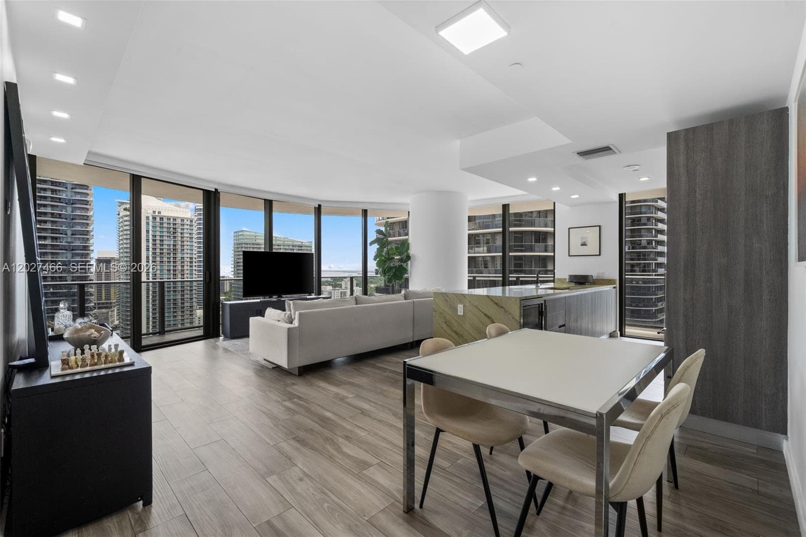 801 S Miami Ave # 2901, Miami FL 33130 — 3
