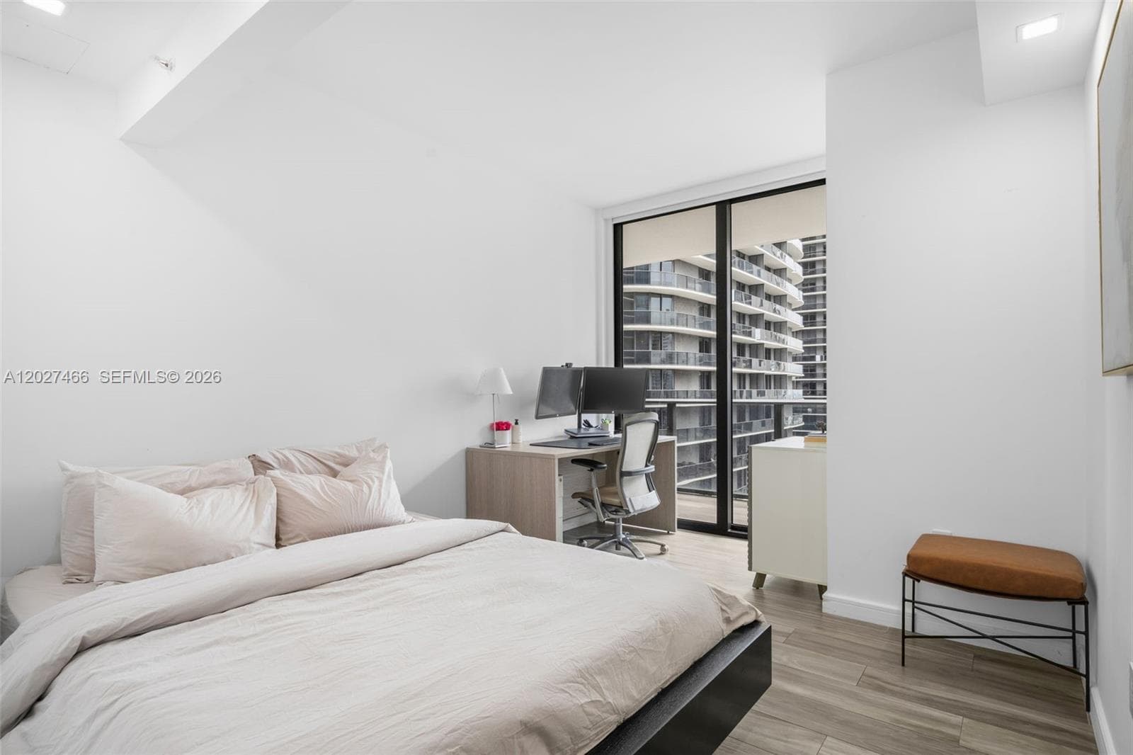 801 S Miami Ave # 2901, Miami FL 33130 — 14