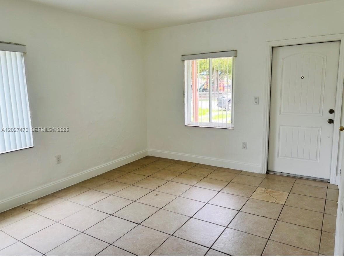 14400 Polk St, Miami FL 33176 — 2