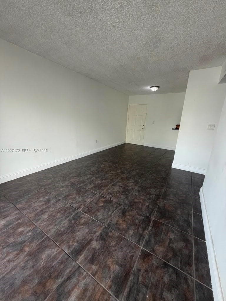 8185 NW 7th St # 218, Miami FL 33126 — 6