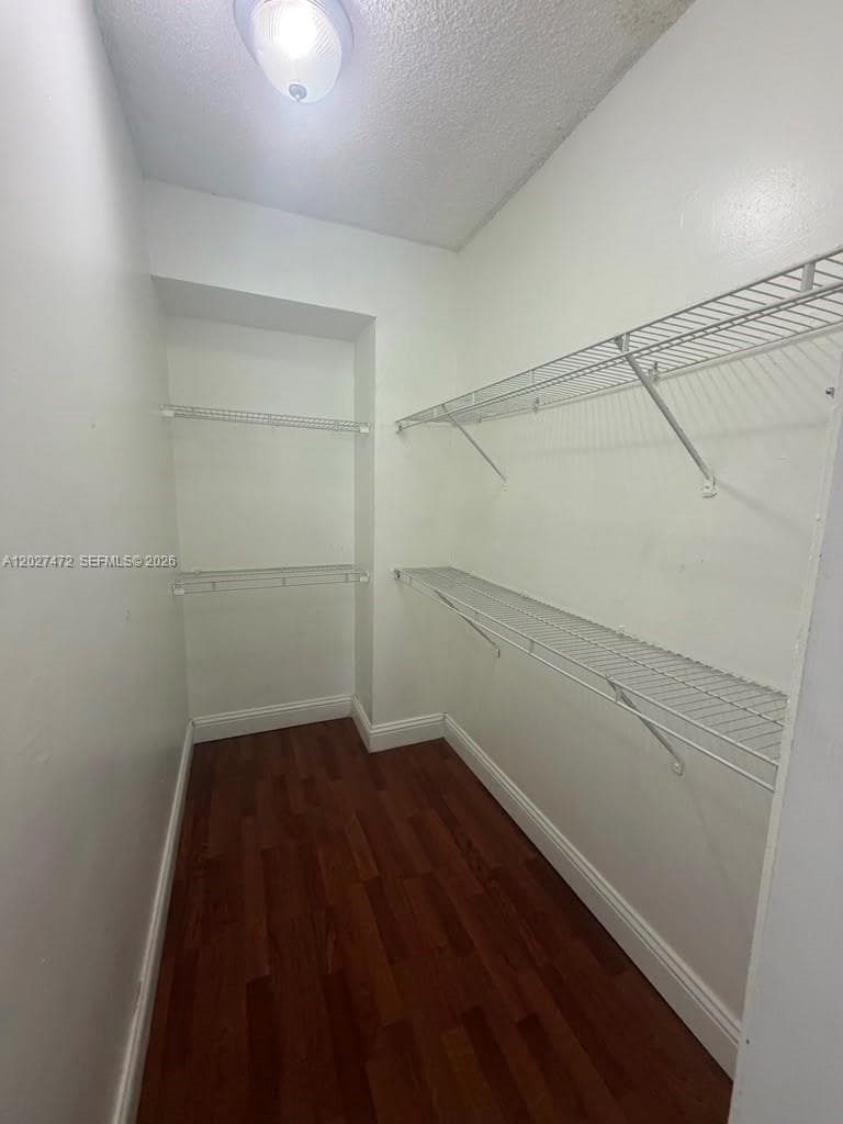 8185 NW 7th St # 218, Miami FL 33126 — 16