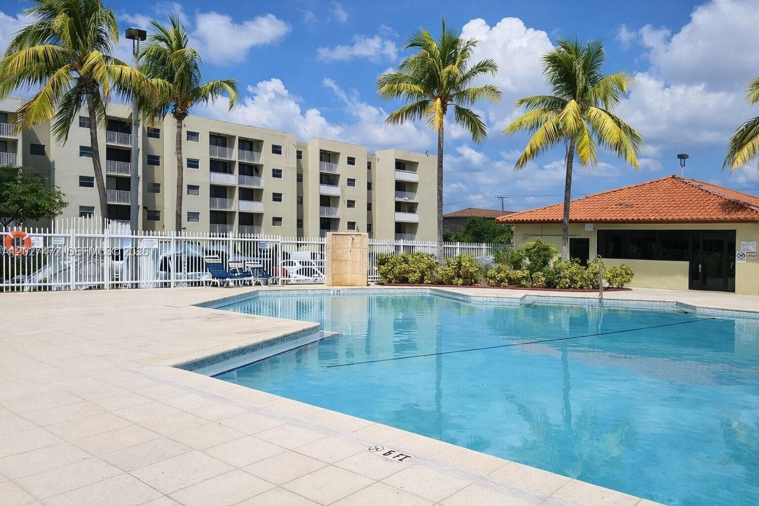8185 NW 7th St # 218, Miami FL 33126 — 18