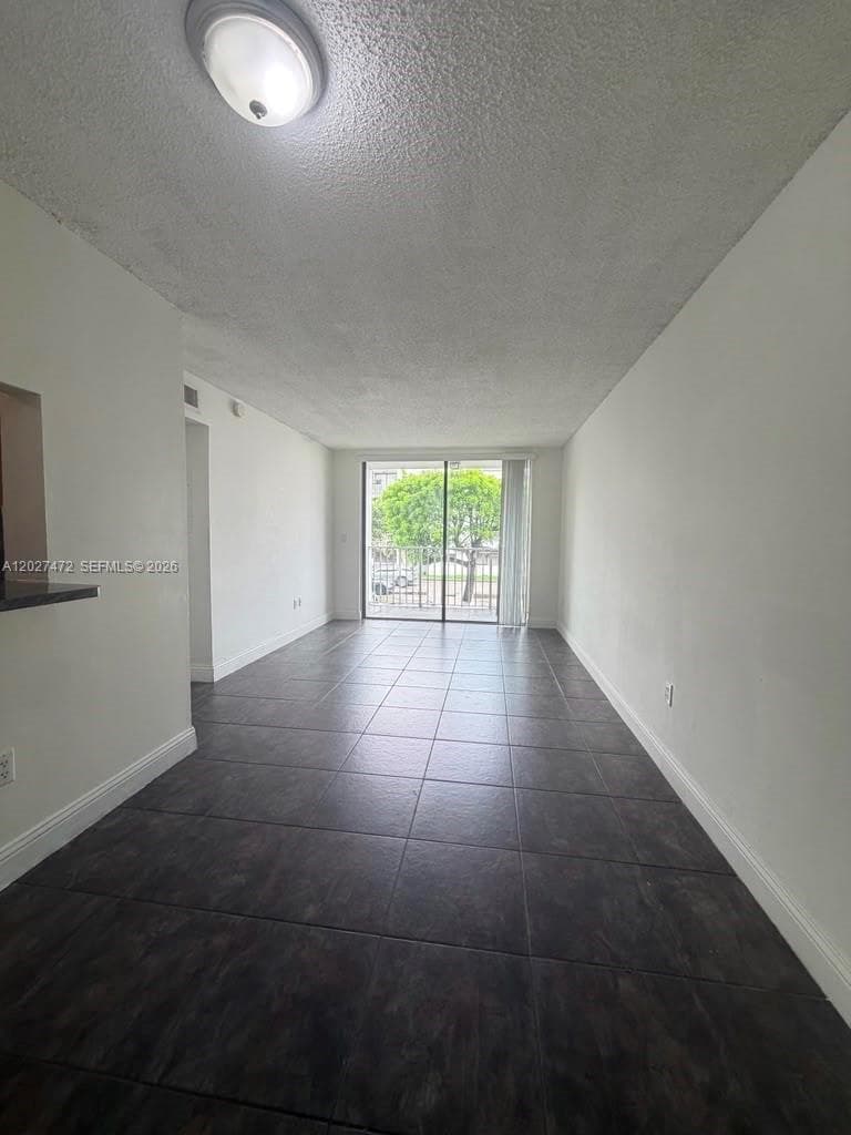 8185 NW 7th St # 218, Miami FL 33126 — 4