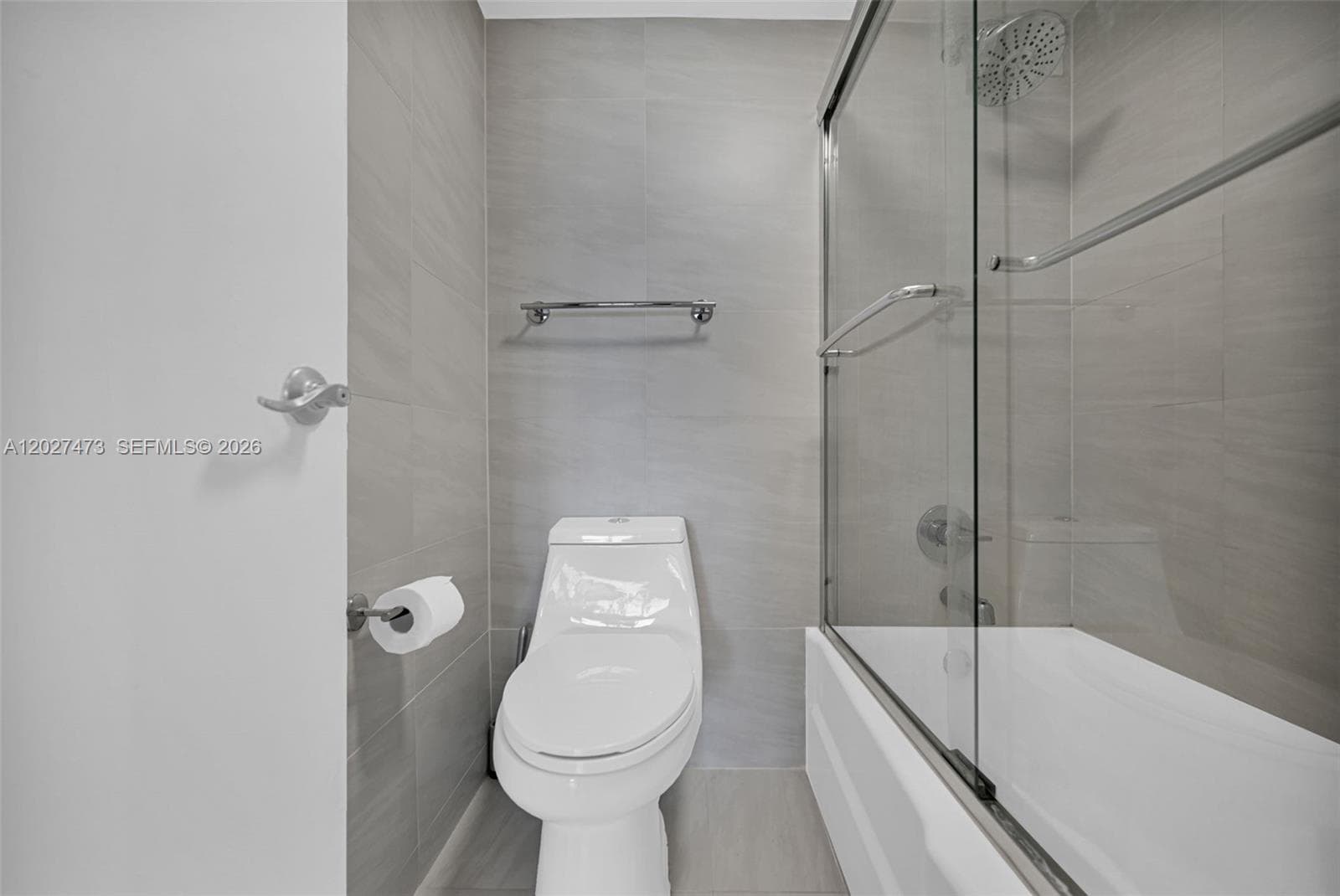 5700 Collins Ave # 5J, Miami Beach FL 33140 — 26