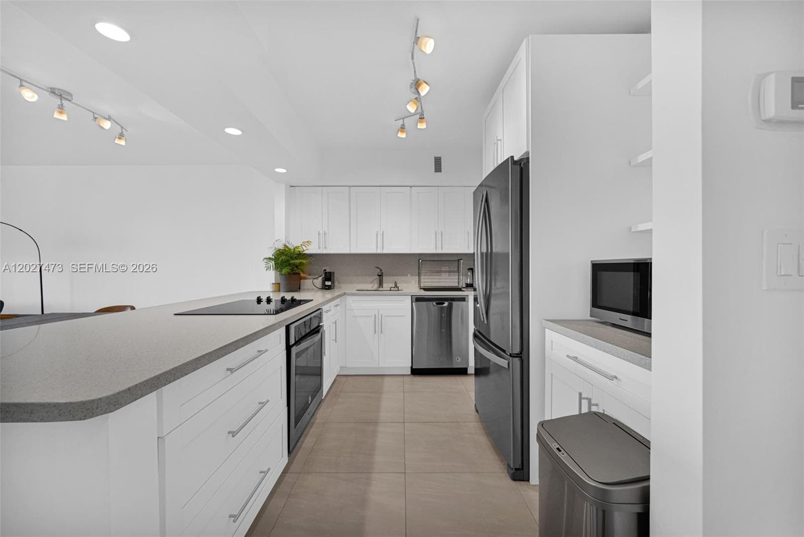 5700 Collins Ave # 5J, Miami Beach FL 33140 — 15