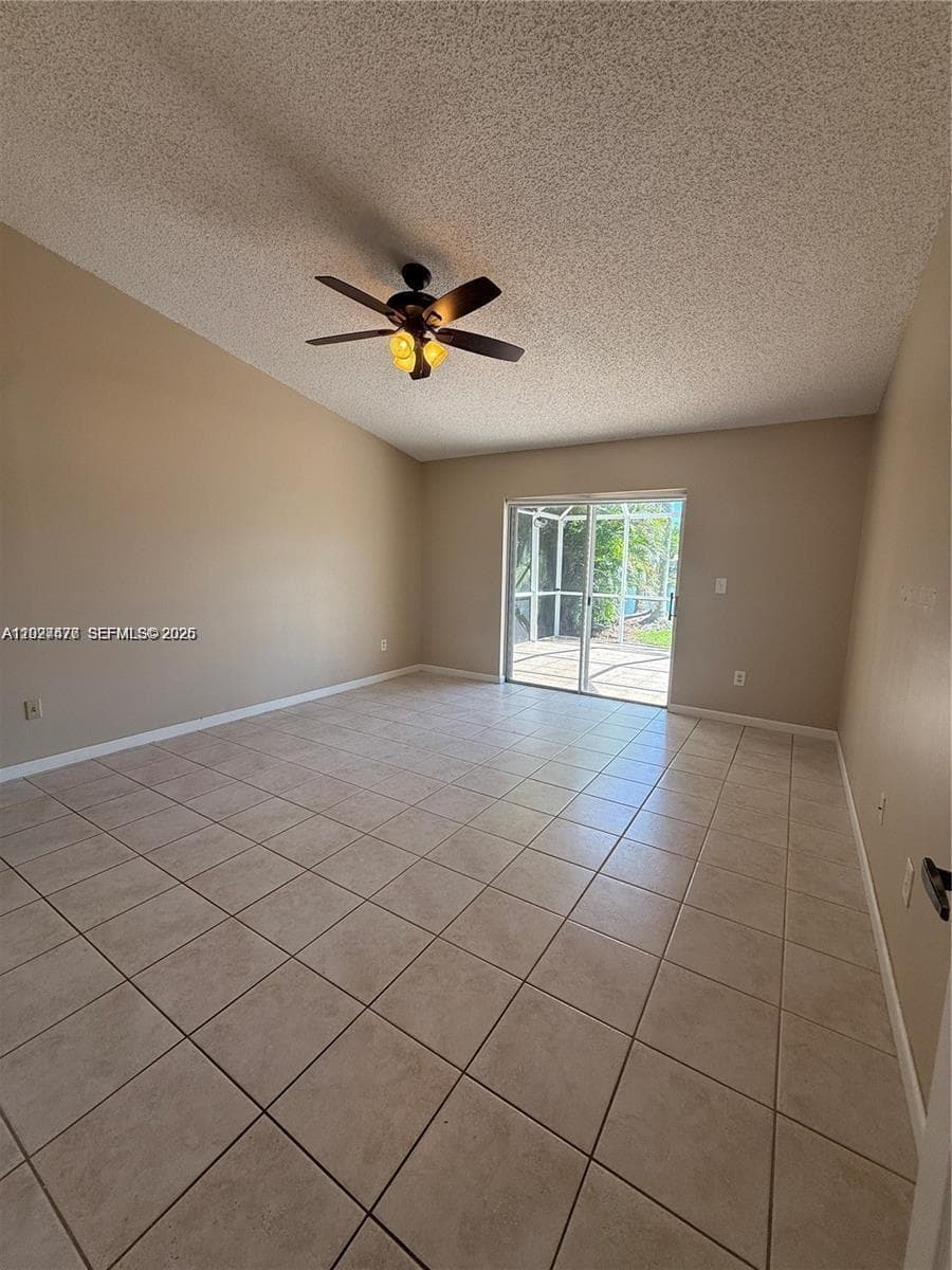 665 SE 25th Ln # 665, Homestead FL 33033 — 5