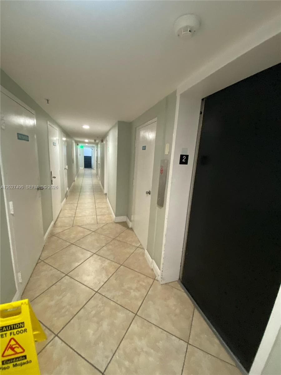 7832 Collins Ave # 201, Miami Beach FL 33141 — 18