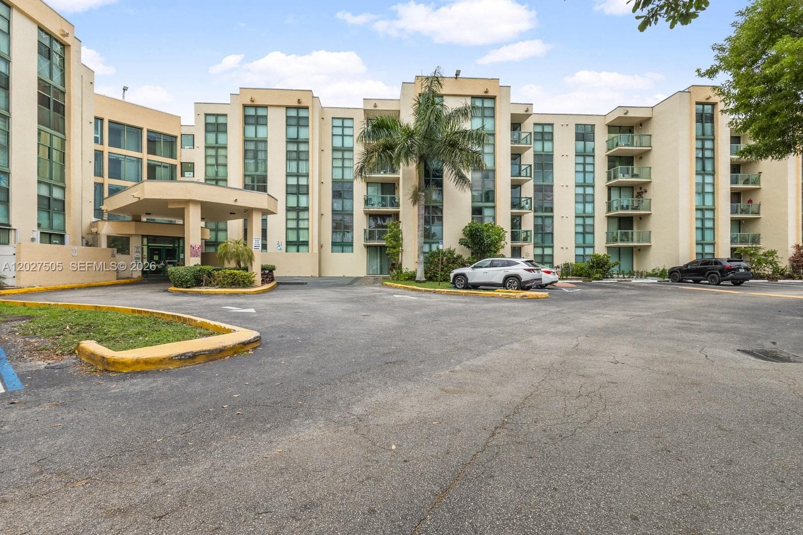 2075 SW 122nd Ave # 226, Miami FL 33175 — 21