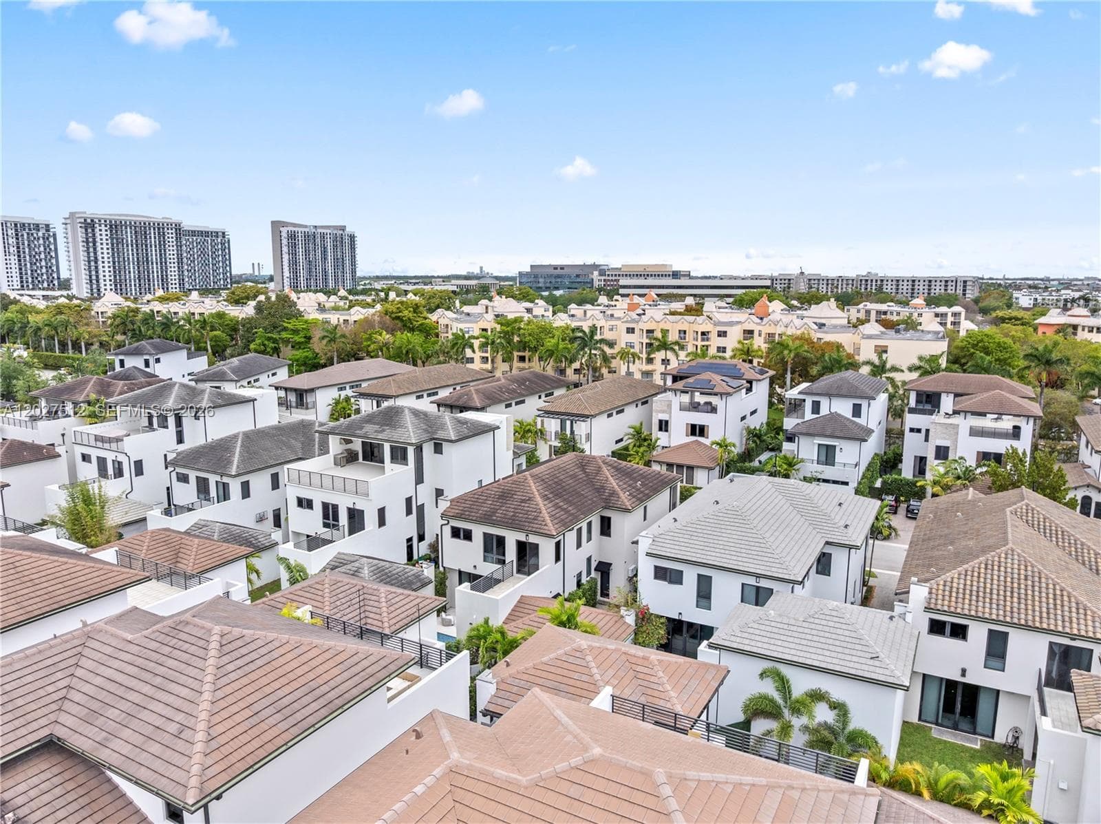 8162 NW 48th Ter, Doral FL 33166 — 74