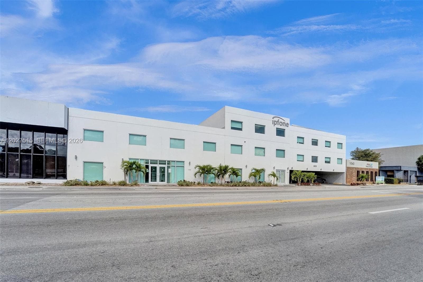 1035 NE 125th St, North Miami FL 33161 — 1