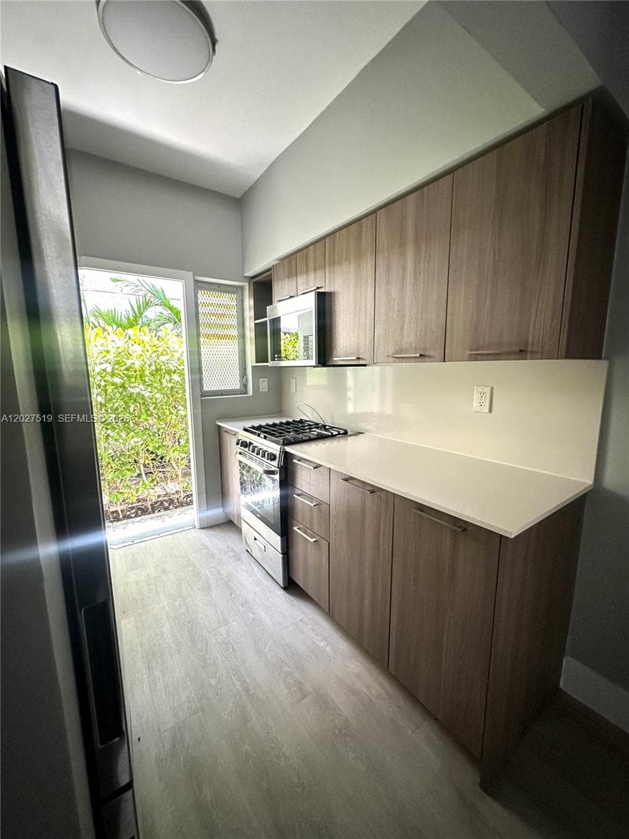 Ocean Beach Addn No 3, Miami Beach, FL — 2