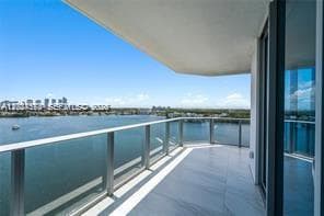 17111 Biscayne Blvd # 1210, North Miami Beach FL 33160 — 34